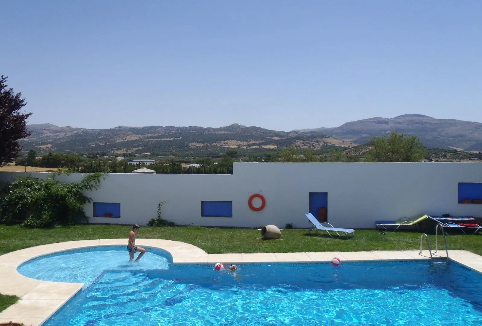 Cortijo Laguna De Espejo Ronda Hotel